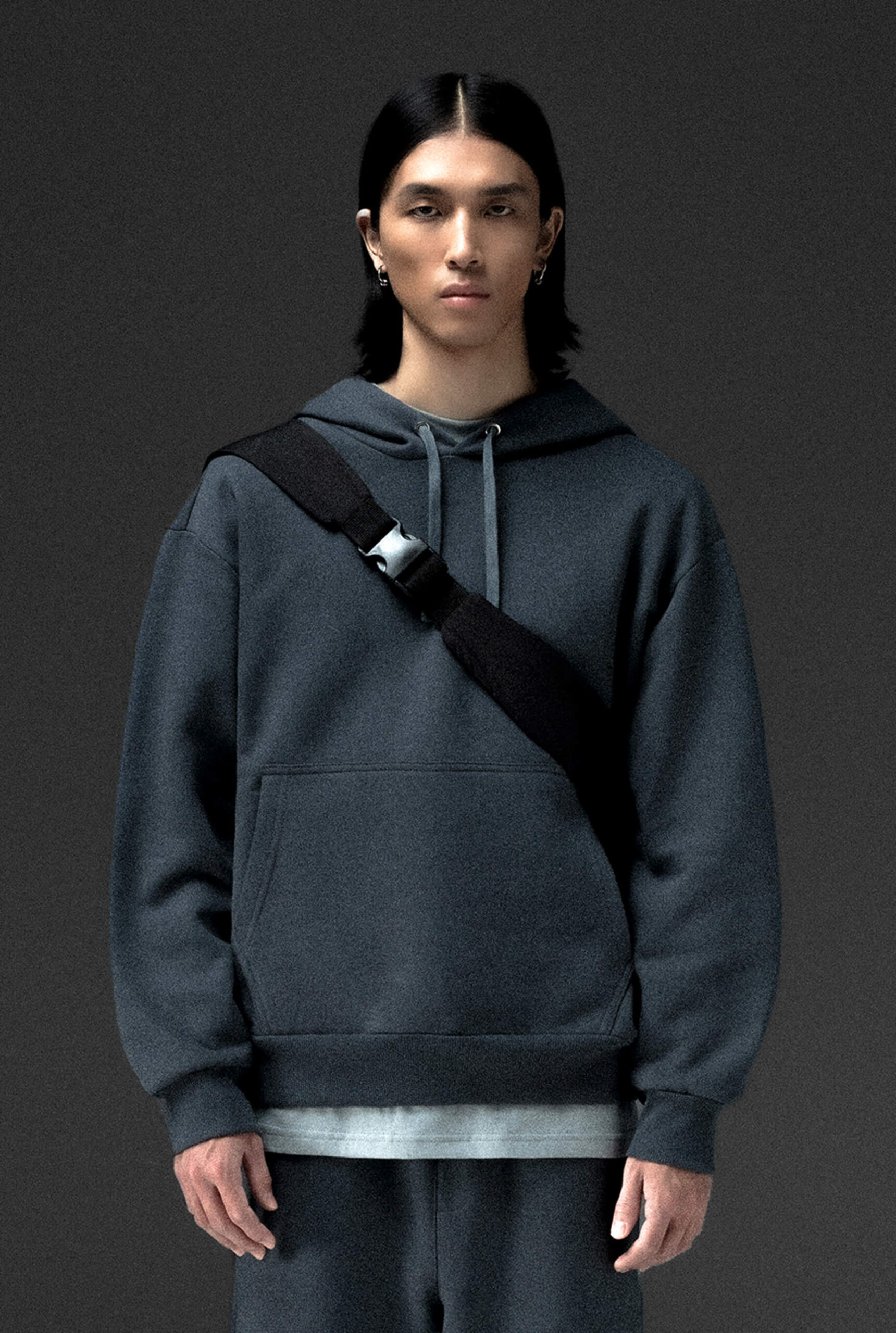 Imagen 2 de Hoodie Boxy Gris Acero