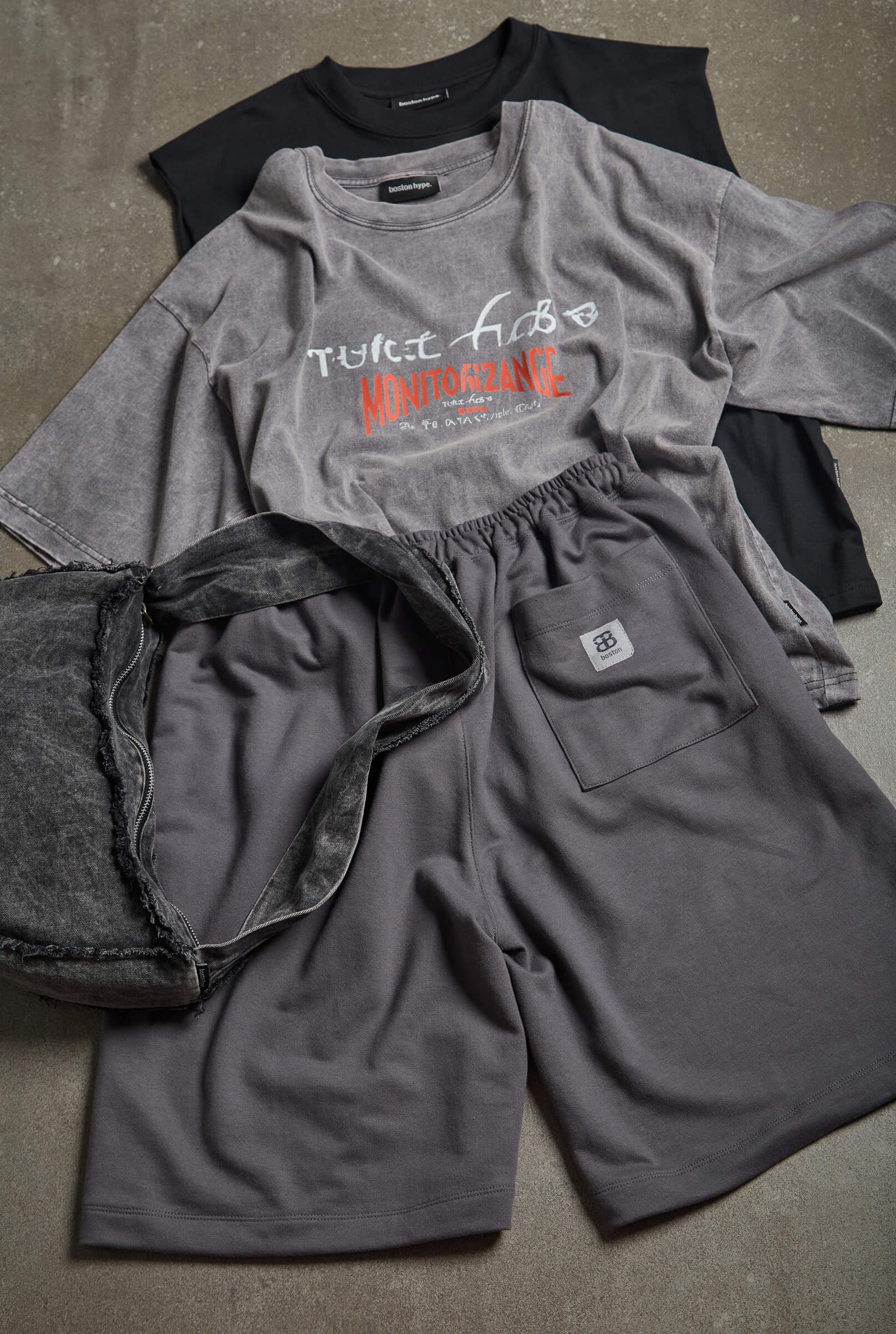 Imagen 2 de Sweatshort Gris Acero