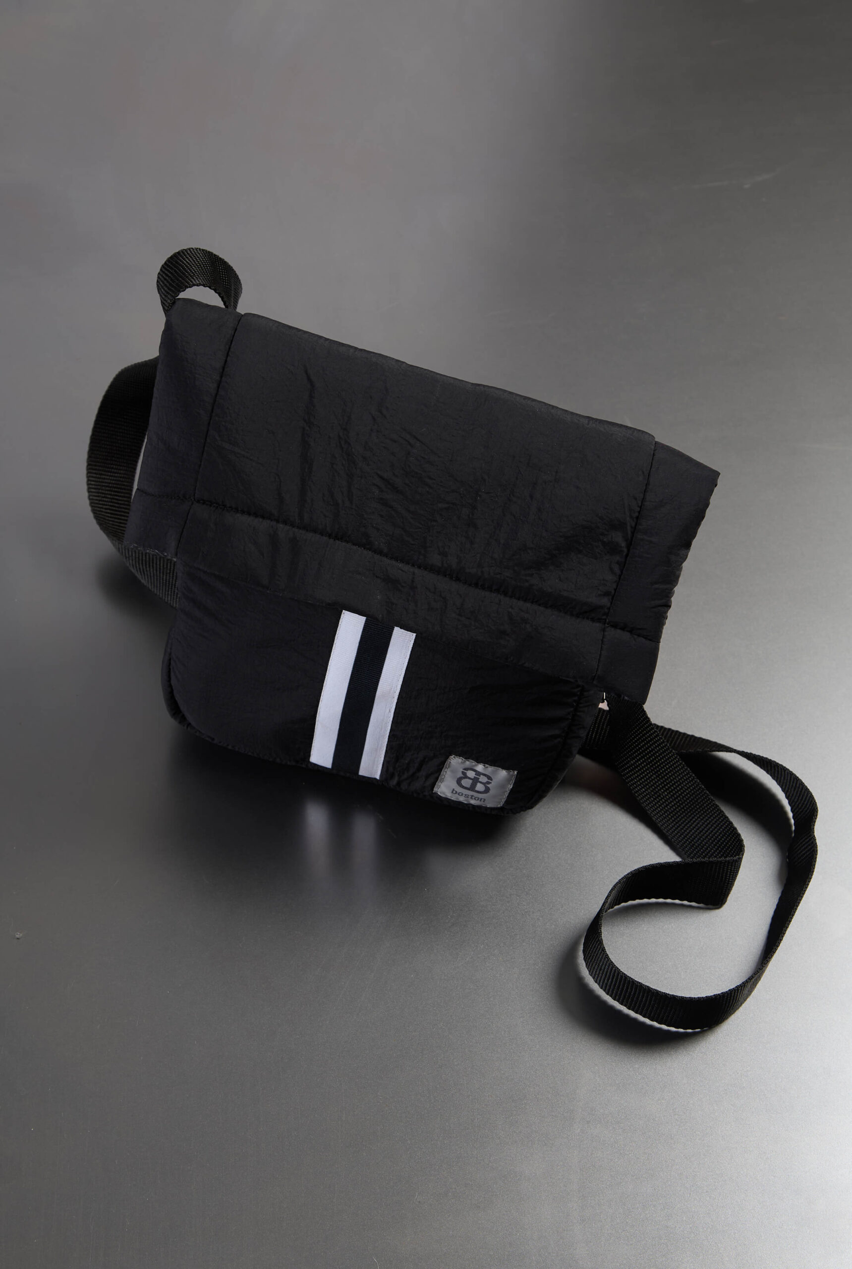 Imagen 2 de Mini Crossbody Bag Line