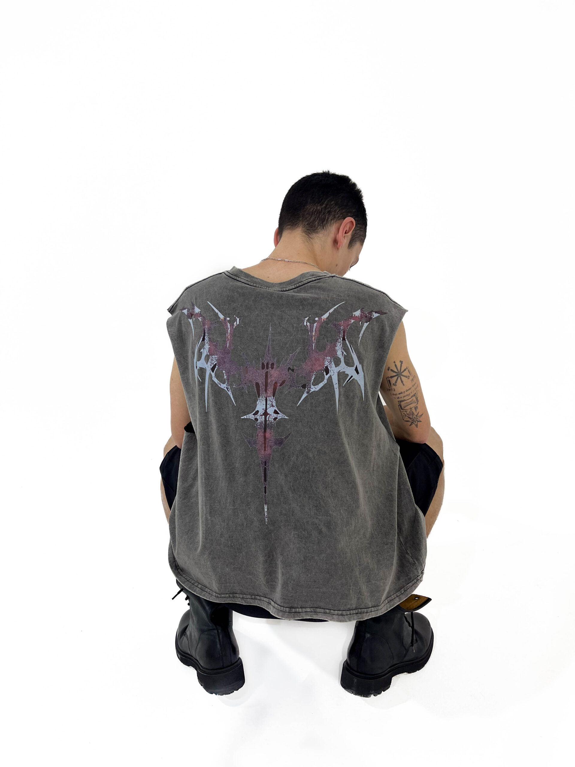 Imagen 3 de Remera sin Mangas Acid Gris Intermedio Zarpa