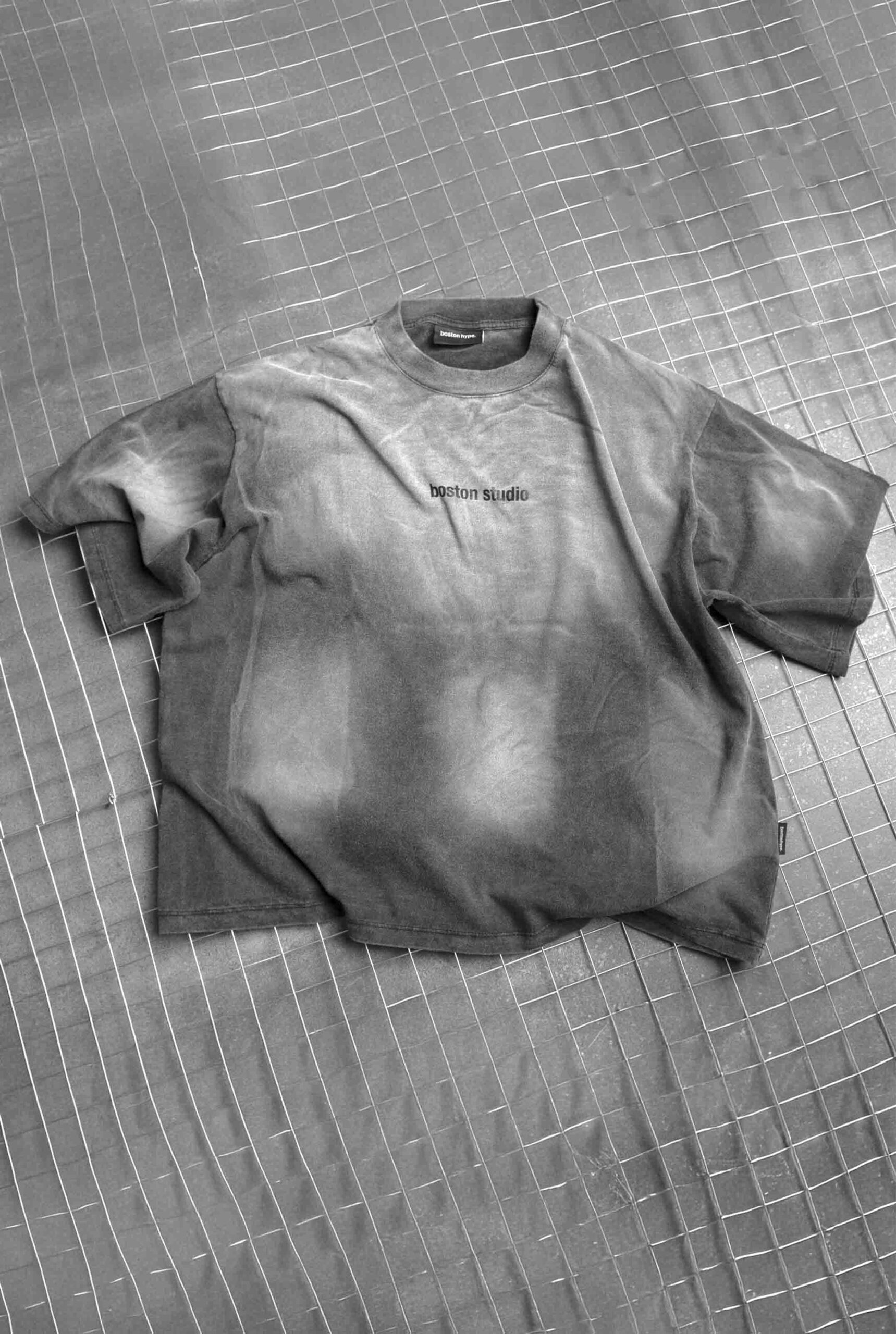 Imagen 3 de Remera Boxy Studio Acid Wash Localizado