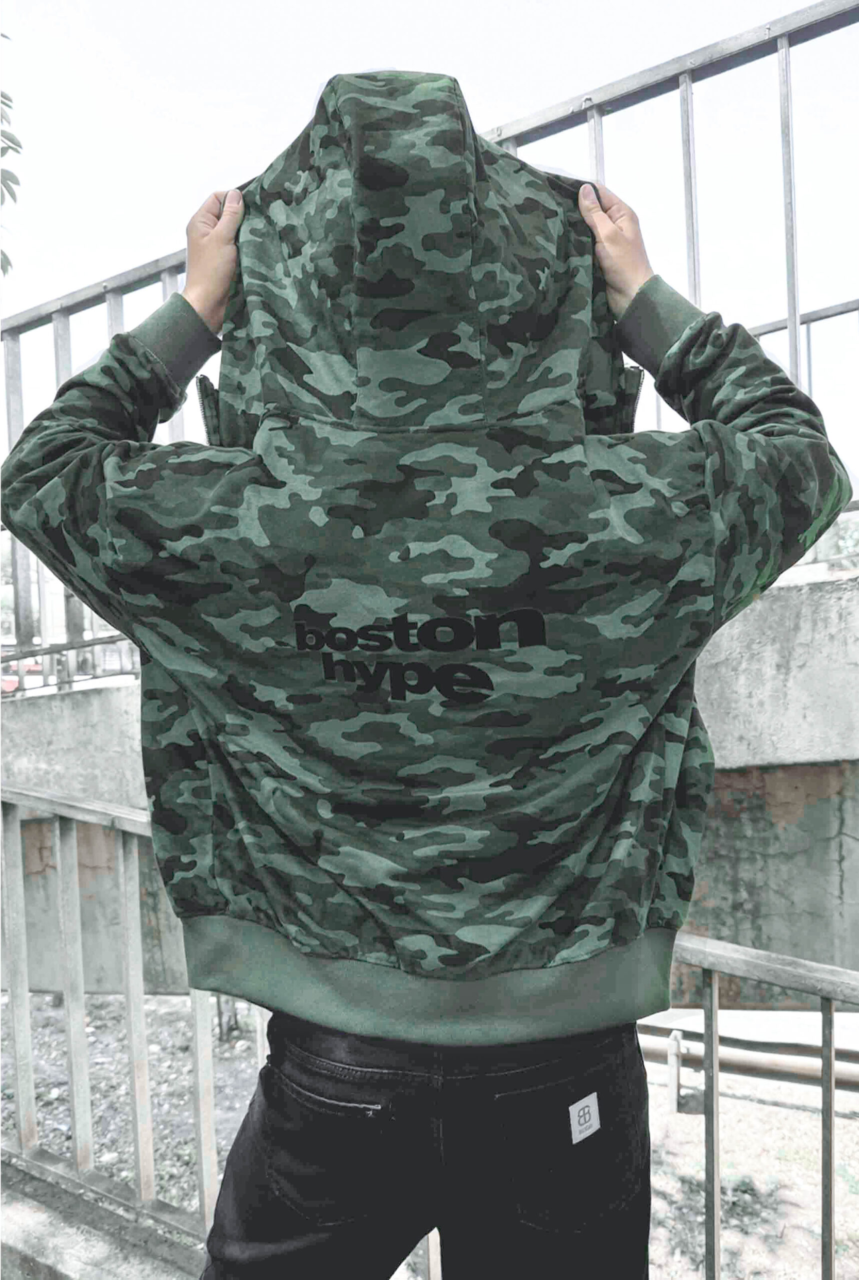 Imagen 2 de Zip Up Camo Verde Boston Negro
