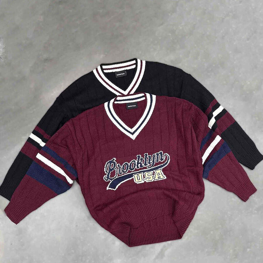 Imagen 4 de Sweater Brooklyn Negro